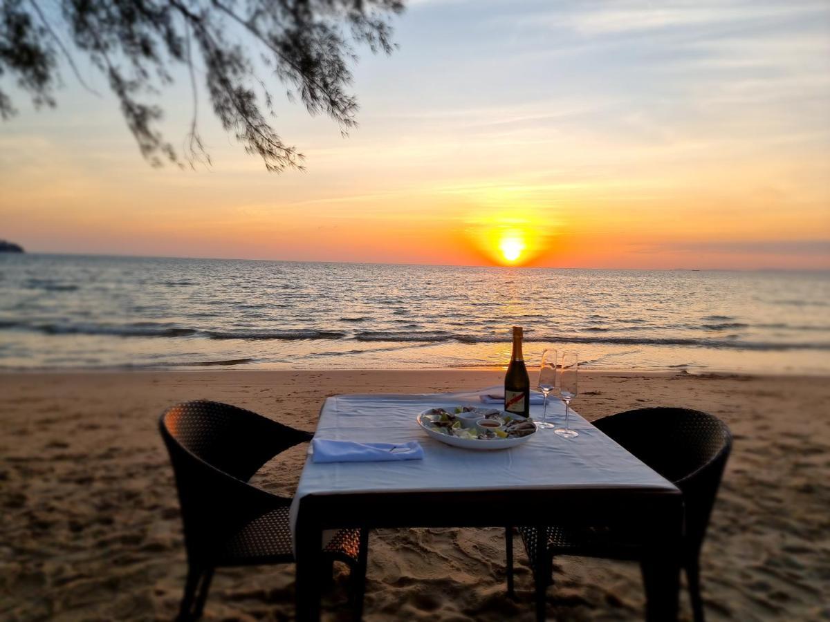 Sahaa Beach Resort Sihanoukville Esterno foto
