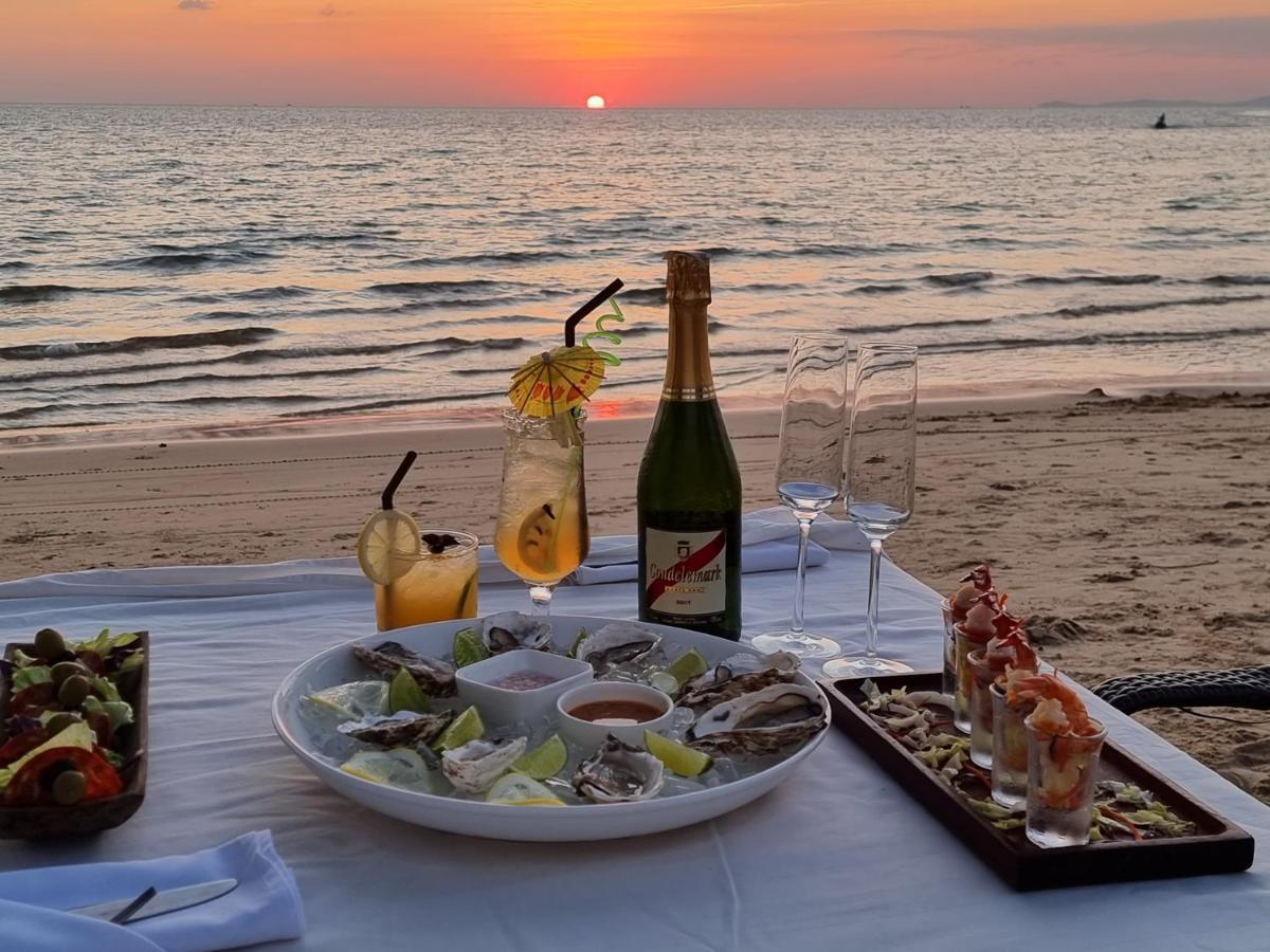 Sahaa Beach Resort Sihanoukville Esterno foto