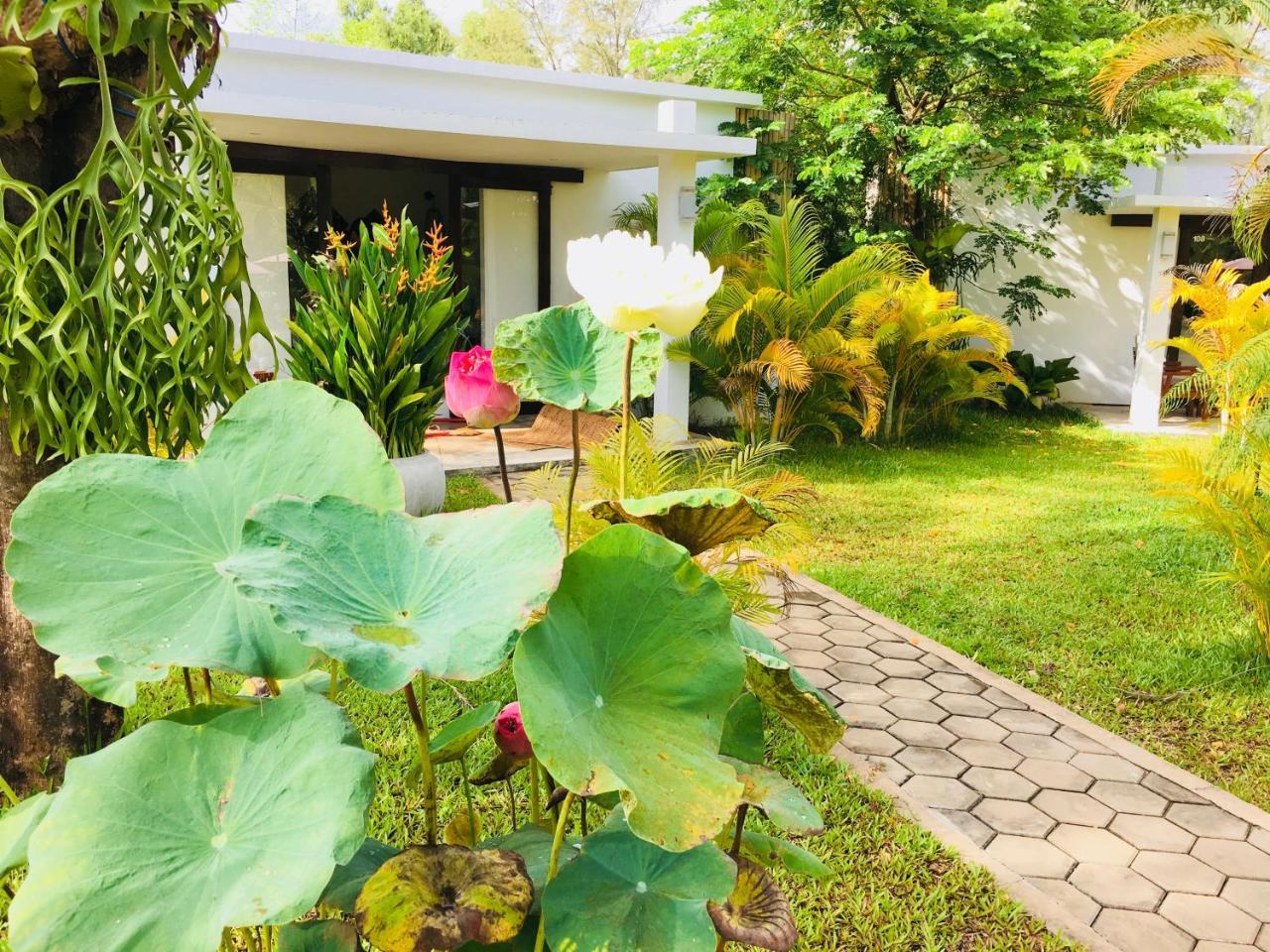 Sahaa Beach Resort Sihanoukville Esterno foto