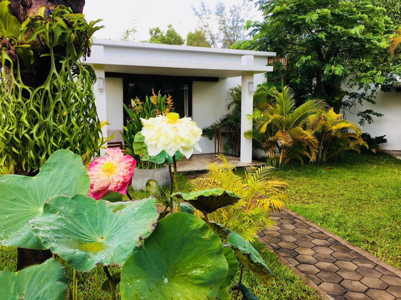 Sahaa Beach Resort Sihanoukville Esterno foto